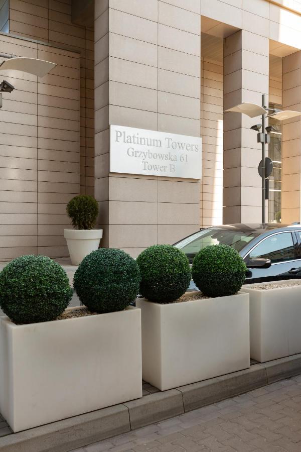 Platinum Towers Apartment With Parking By Renters Prestige Warszawa Eksteriør bilde