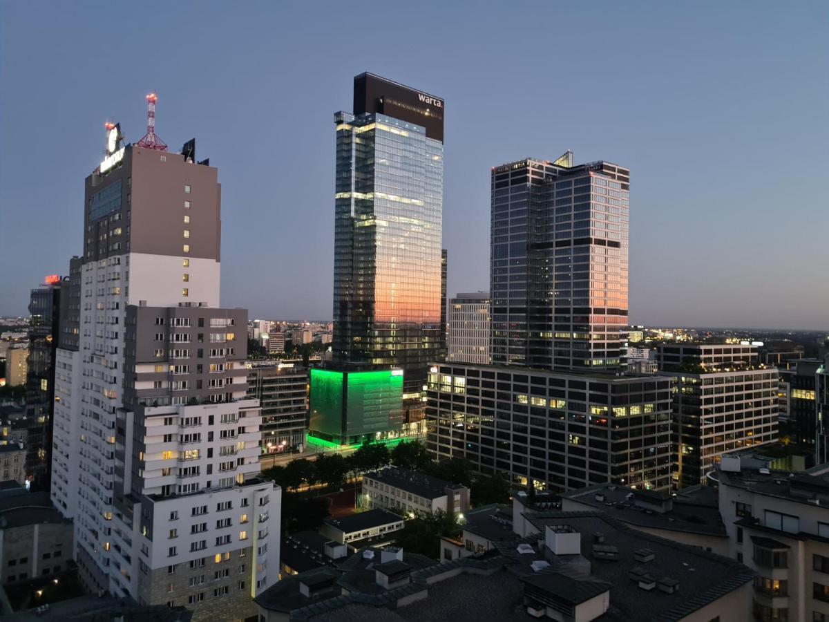 Platinum Towers Apartment With Parking By Renters Prestige Warszawa Eksteriør bilde